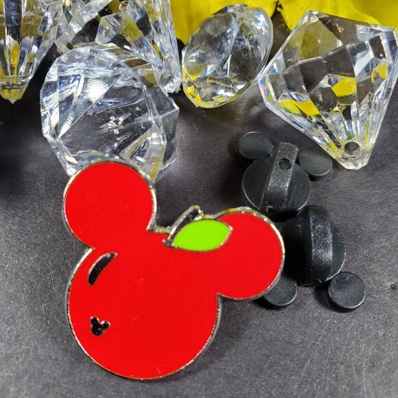 Disney Mickey Mouse Icon Trading Pin Hidden Mickey Cherry Lapel Pin Brooch Badge - Picture 4 of 6